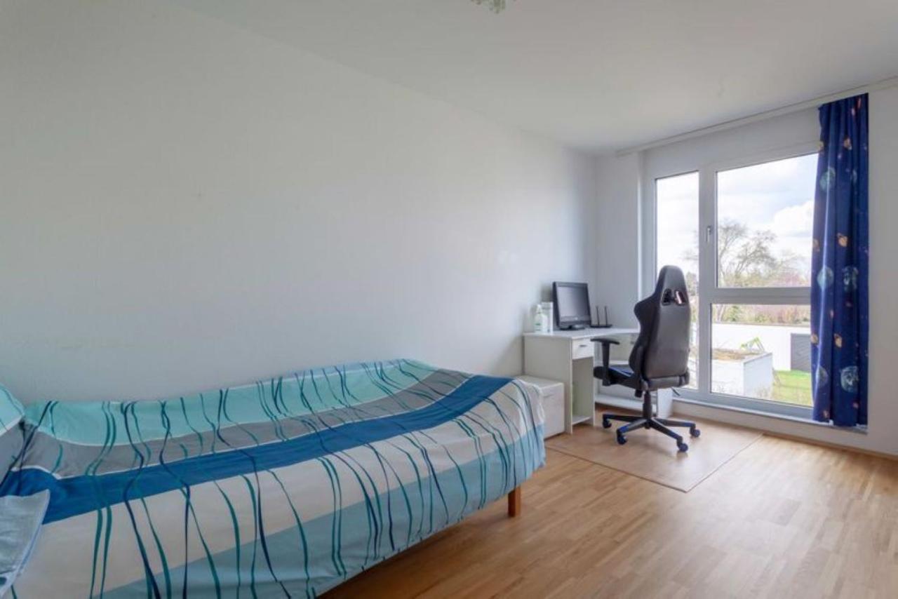 Privat Richtung Messe Campsite *