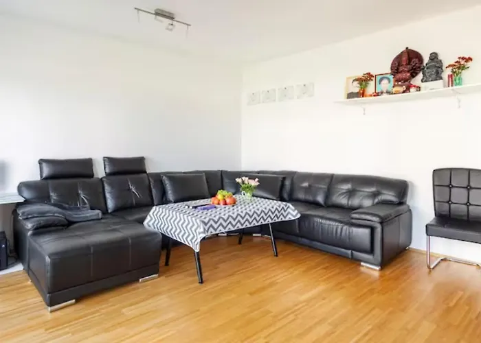 Privat Zimmer Richtung Messe